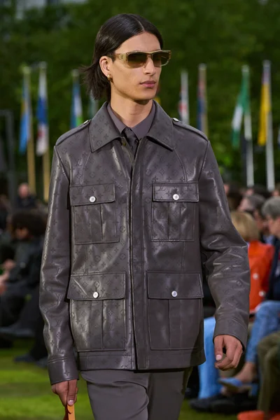 Look 131